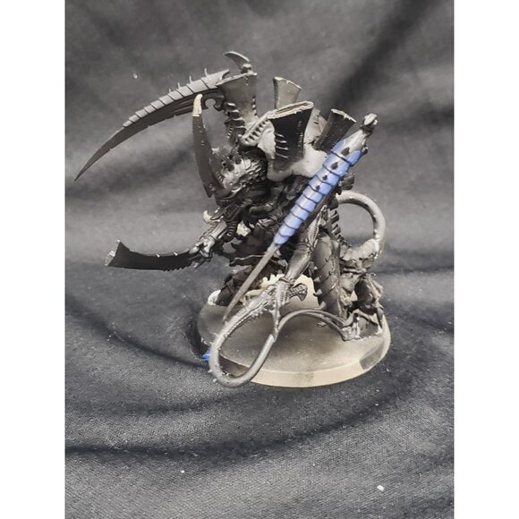Warhammer 40k Tyranids Hive Tyrant w Whip & Sword Assembled Metal Plastic HT1 - Picture 5 of 7